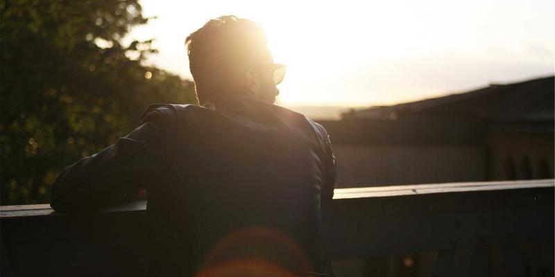 时尚心理学解码：你的穿搭颜色如何悄然塑造情绪与自信